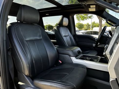 Used 2022 Ford F350 Lariat w/ Lariat Ultimate Package AWD/4WD image 30