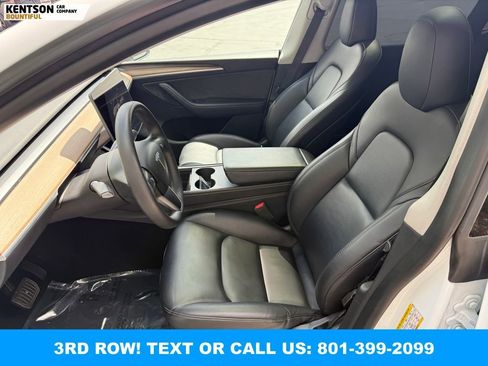 Used 2024 Tesla Model Y Long Range AWD/4WD image 28