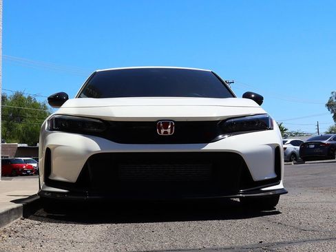 Used 2024 Honda Civic Type R image 19