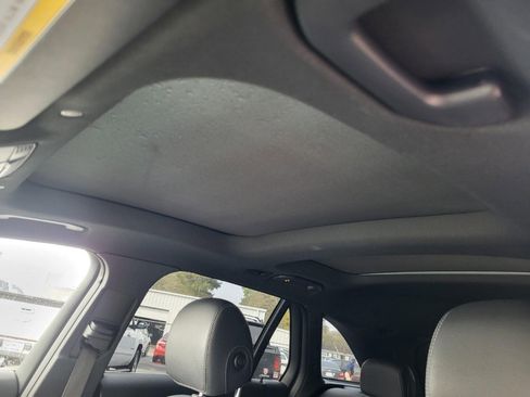 Used 2021 Mercedes-Benz GLC 300 image 13