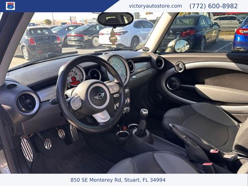 Used 2010 MINI Cooper Clubman S image 21