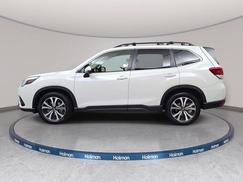 Used 2024 Subaru Forester Limited AWD/4WD image 9