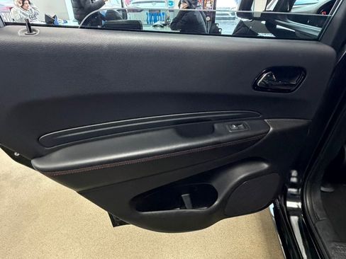 Used 2025 Dodge Durango GT image 24