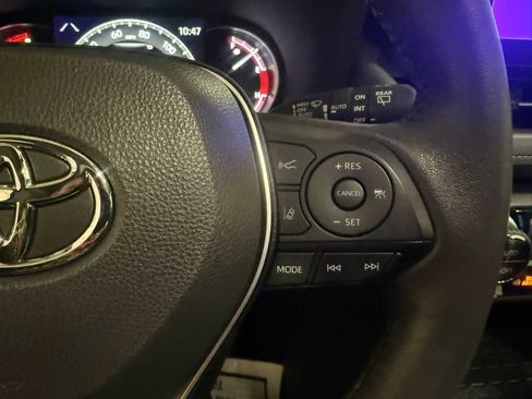 Certified 2023 Toyota RAV4 XLE image 31