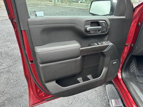 Used 2019 Chevrolet Silverado 1500 LTZ image 13