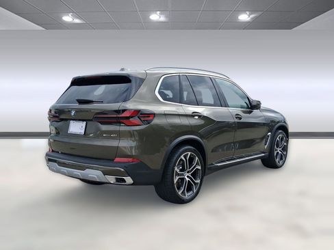 Used 2026 BMW X5 sDrive40i RWD image 9