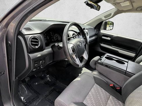 Certified 2018 Toyota Tundra SR5 w/ TRD Off Road Package AWD/4WD image 11