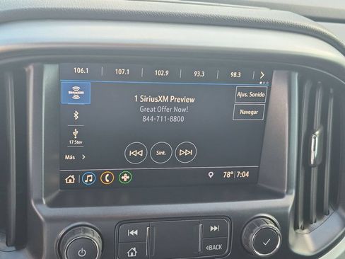 Used 2020 Chevrolet Colorado LT w/ LT Convenience Package RWD image 16