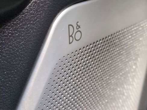 Certified 2025 Ford F150 Lariat w/ Equipment Group 502A High image 31