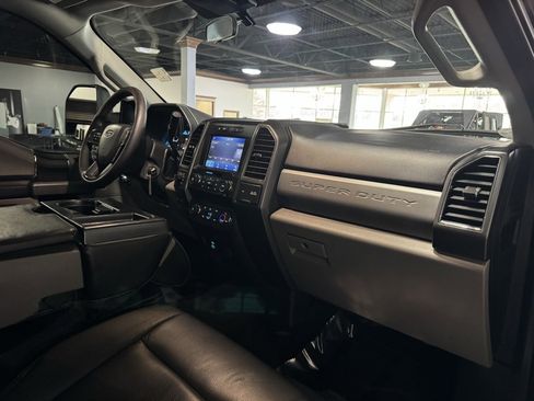 Used 2021 Ford F250 XLT image 18