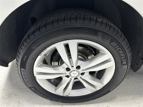 Used 2015 Mercedes-Benz ML 250 BlueTEC 4MATIC image 13