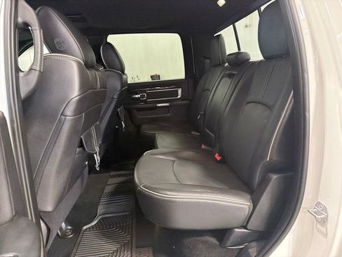 Used 2016 RAM 2500 Limited AWD/4WD image 12
