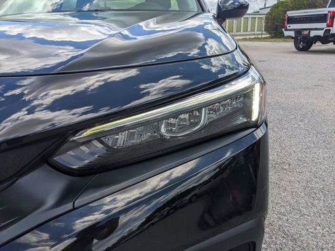 Used 2022 Honda Civic EX image 9