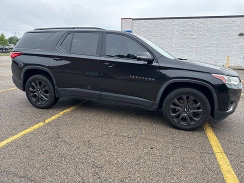 Used 2020 Chevrolet Traverse RS FWD image 19