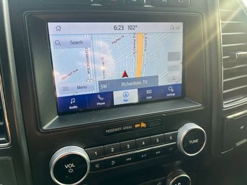 Used 2021 Ford Expedition Limited RWD image 9