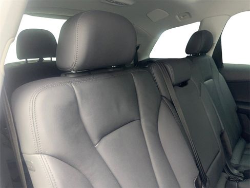 Used 2022 Audi Q7 2.0T Premium Plus w/ Premium Plus Package image 45