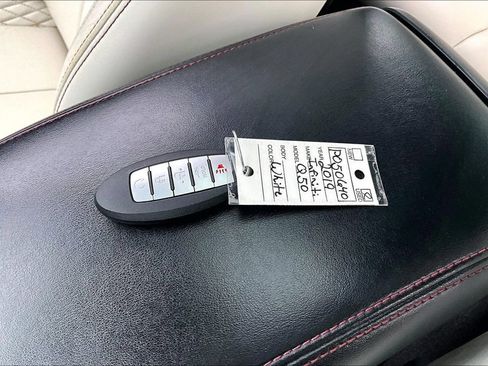 Used 2019 INFINITI Q50 Red Sport 400 w/ Sensory Package AWD/4WD image 10