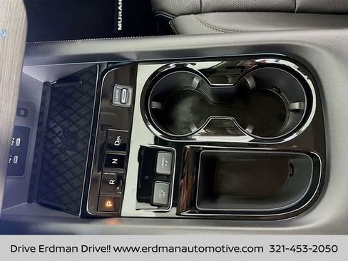 Certified 2025 Nissan Murano Platinum w/ Cargo Package image 19