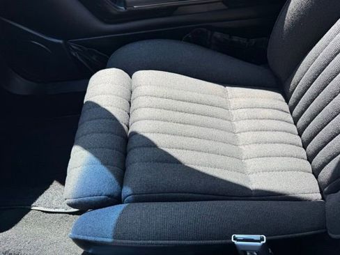 Used 1991 Ford Mustang LX RWD image 47