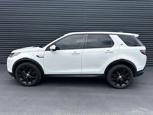 Used 2021 Land Rover Discovery Sport SE AWD/4WD image 2