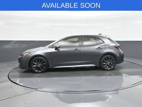 Used 2024 Toyota Corolla XSE FWD image 4