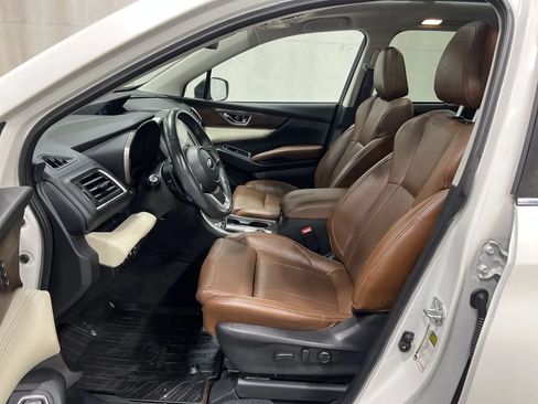 Used 2022 Subaru Ascent Touring AWD/4WD image 2