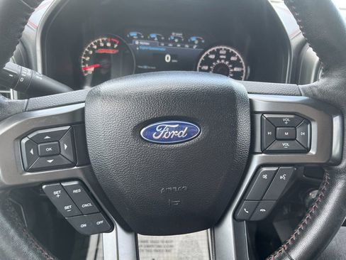 Used 2017 Ford F150 Lariat w/ Equipment Group 502A Luxury image 14