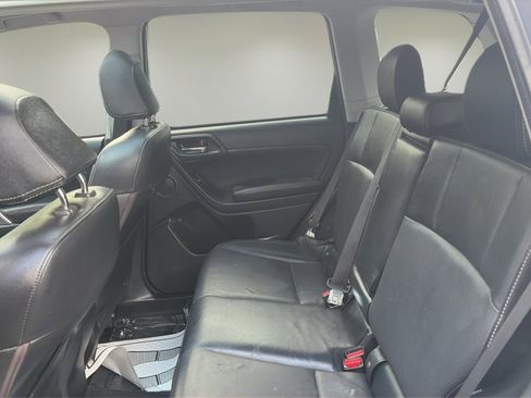 Used 2017 Subaru Forester 2.5i Limited AWD/4WD image 15