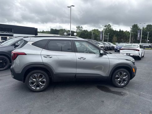 Used 2024 Kia Seltos S AWD/4WD image 9