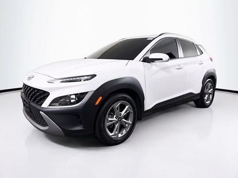 Used 2023 Hyundai Kona SEL w/ Convenience Package AWD/4WD image 3