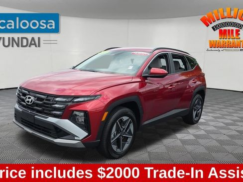 Used 2025 Hyundai Tucson SEL AWD/4WD image 3