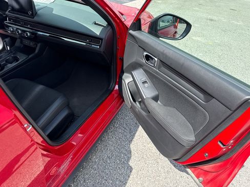 Used 2024 Honda Civic Sport image 13