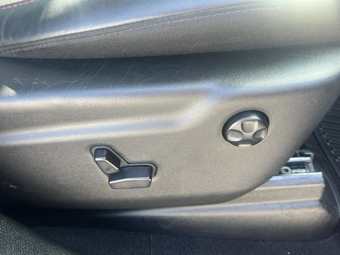 Used 2024 Dodge Durango GT image 22