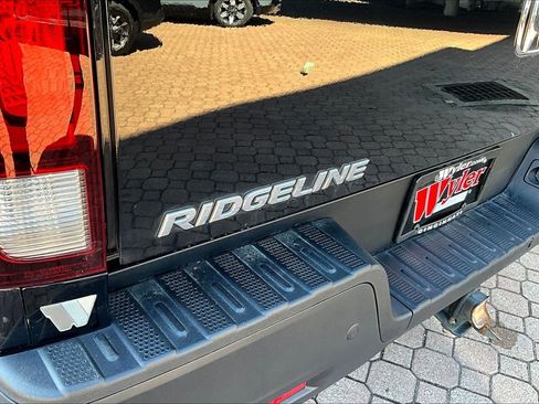 Used 2023 Honda Ridgeline RTL-E image 24