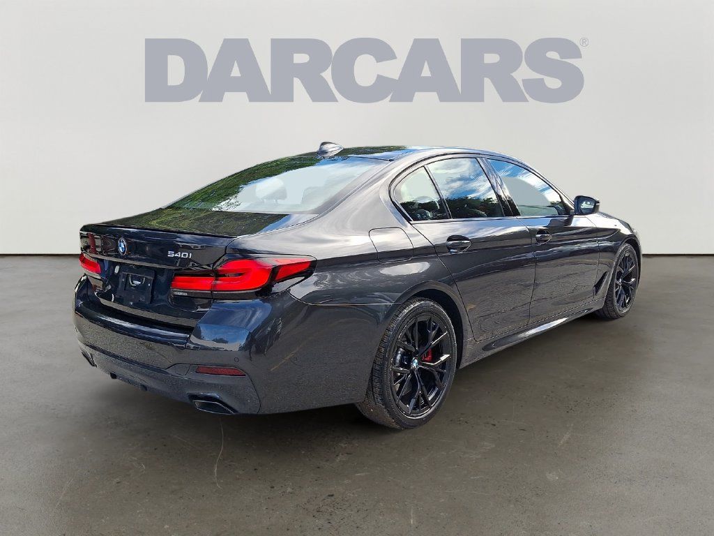 Used 2023 BMW 540i xDrive w/ M Sport Package AWD/4WD image 7