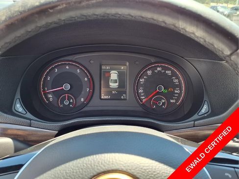 Used 2020 Volkswagen Passat 2.0T SEL FWD image 23