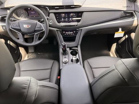 New 2026 Cadillac XT5 Premium Luxury FWD image 9