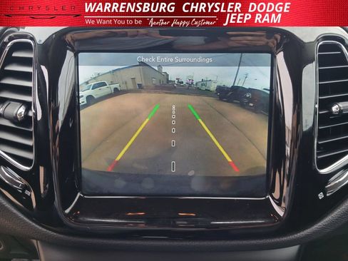 Used 2017 Jeep Compass Limited AWD/4WD image 23