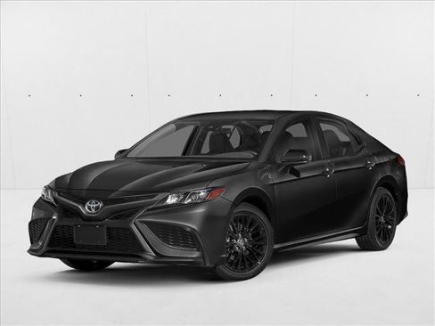 Used 2021 Toyota Camry SE FWD image 1