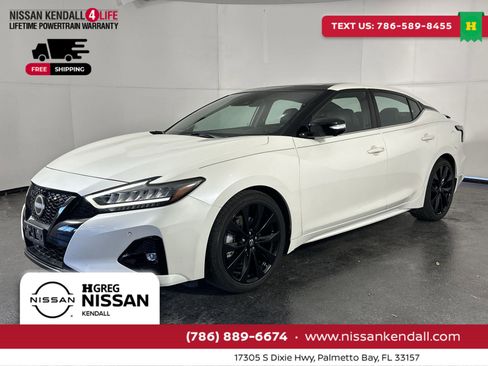 Certified 2023 Nissan Maxima SR w/ Sport Mat Group image 6