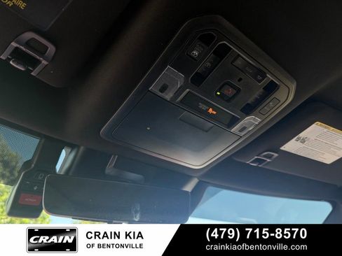 Used 2024 Toyota Tundra Platinum AWD/4WD image 21