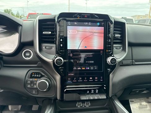 New 2026 RAM 1500 Big Horn AWD/4WD image 12