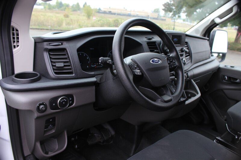 Used 2025 Ford Transit 250 Low Roof w/ Exterior Upgrade Package RWD image 9