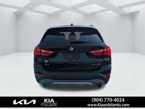 Used 2019 BMW X1 xDrive28i w/ Convenience Package AWD/4WD image 4