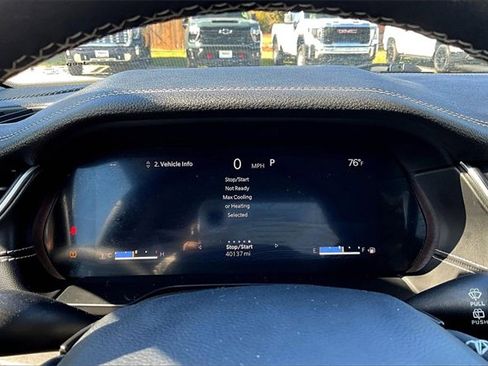 Used 2023 Jeep Grand Cherokee L Limited image 13