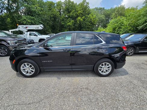Used 2024 Chevrolet Equinox LT w/ Driver Convenience Package AWD/4WD image 3