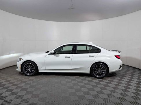 Certified 2022 BMW 330i xDrive 330i xDrive w/ Driving Assistance Package image 4