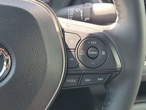 Certified 2024 Toyota Corolla SE FWD image 10