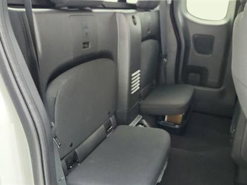 Certified 2025 Nissan Frontier SV w/ SV Convenience Package RWD image 26