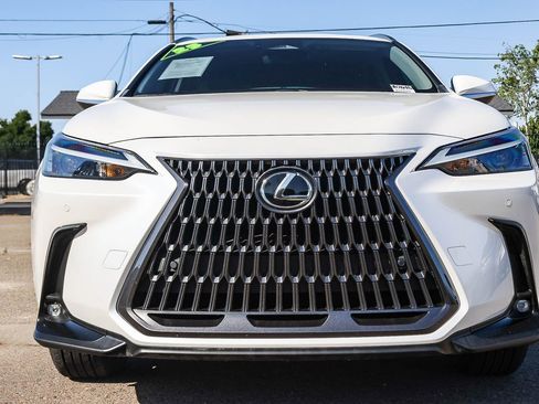 Used 2023 Lexus NX 350h AWD w/ Premium Package image 2